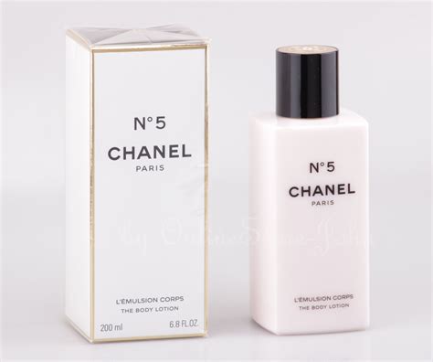 chanel n 5 lotion|Chanel no 5 lotion set.